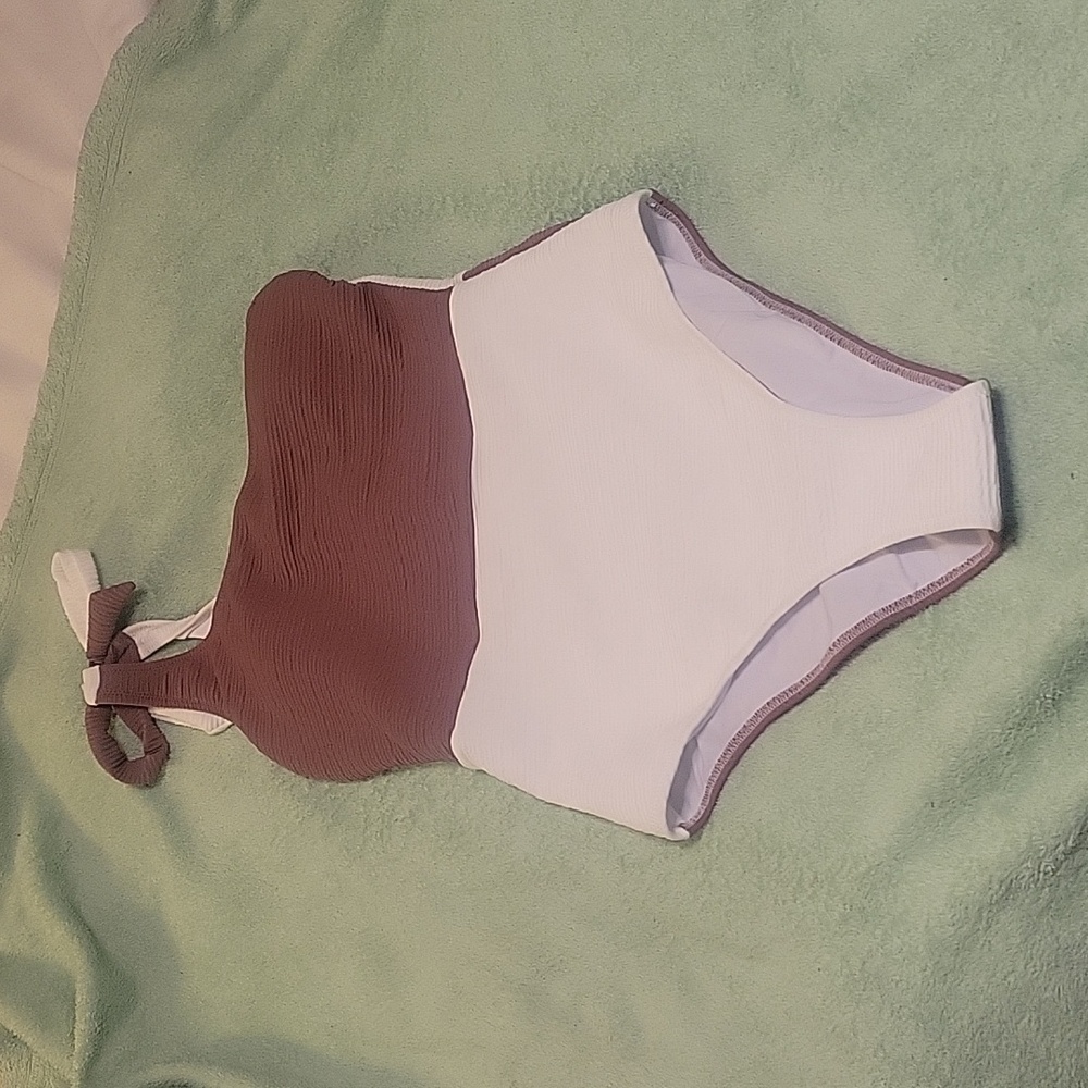 Cupshe One Shoulder One Piece Bathing Suit